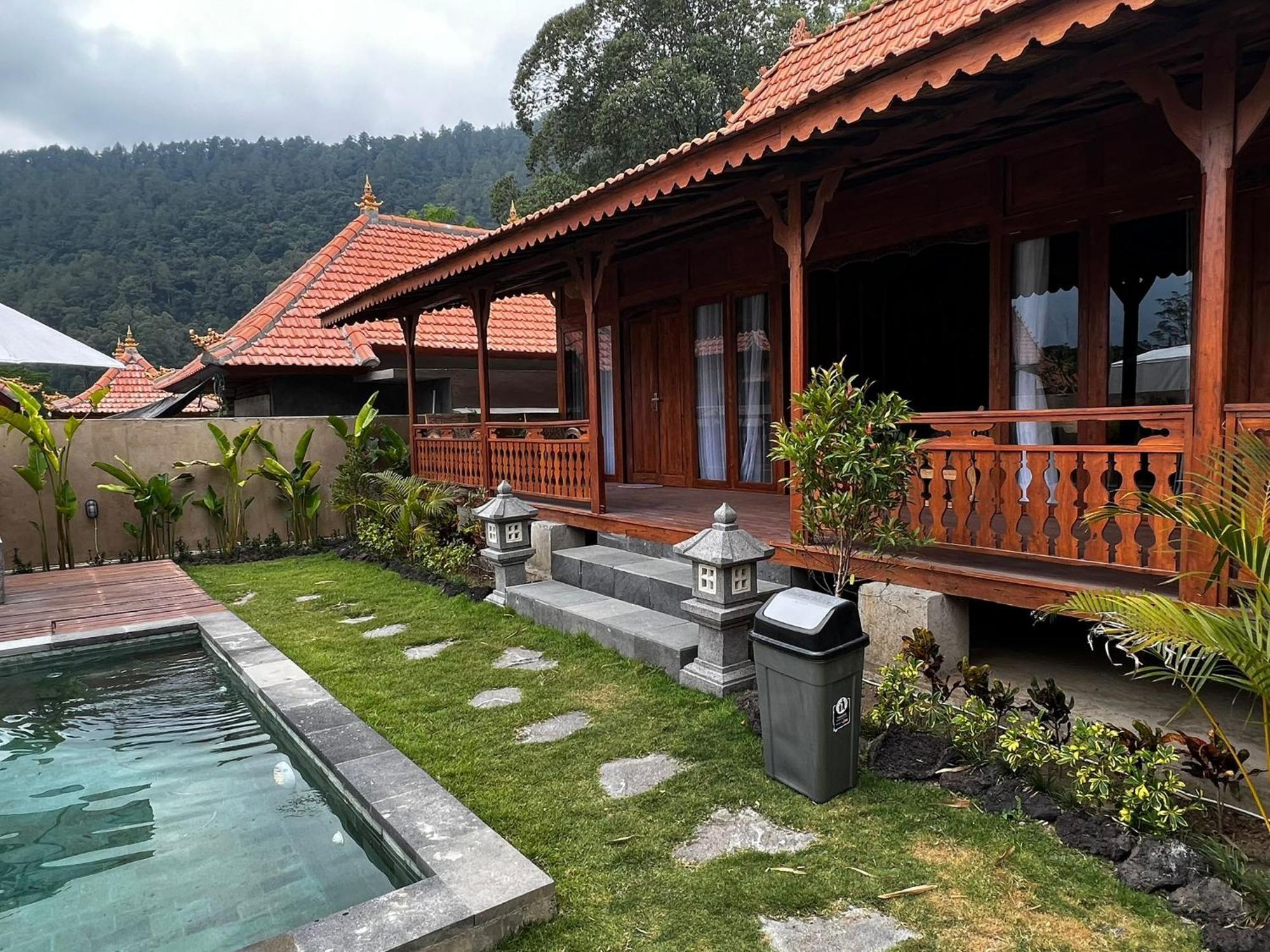 Starlake Villa & Glamping Kubupenlokan Екстер'єр фото